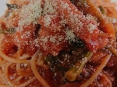 キャンプ飯　水漬けパスタで簡単ナポリタン